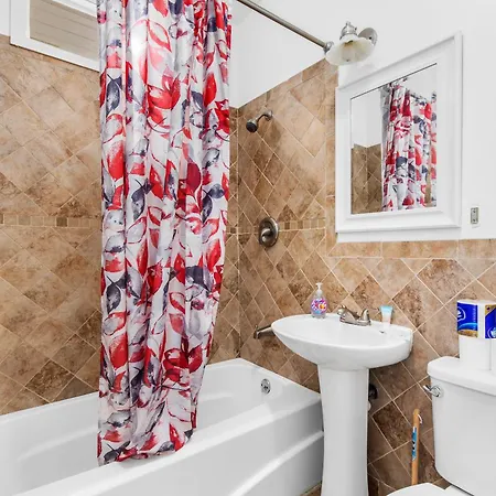 ﻿Charming Centrally Located Ocean View W Huge Private Yard, Patio, Firepit, & Bbq Myrtle Beach Exterior photo